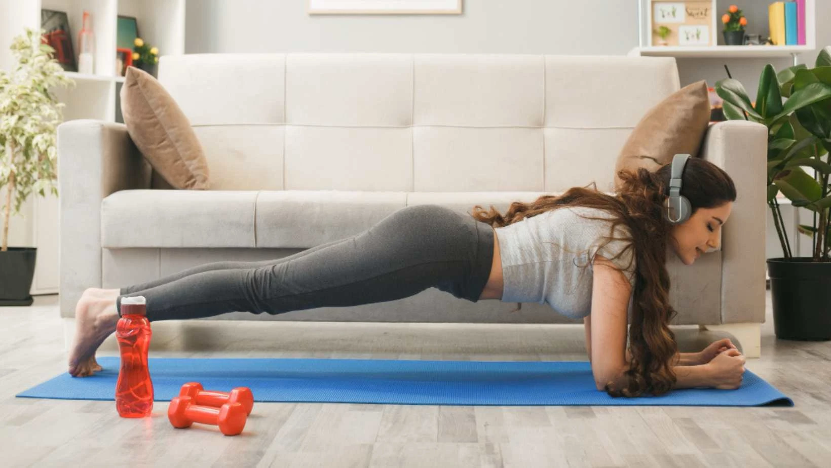 Full Body Workout at Home - Shawn Phillips